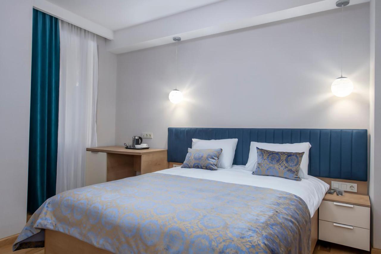 Hotel Solo Tbilisi Eksteriør bilde
