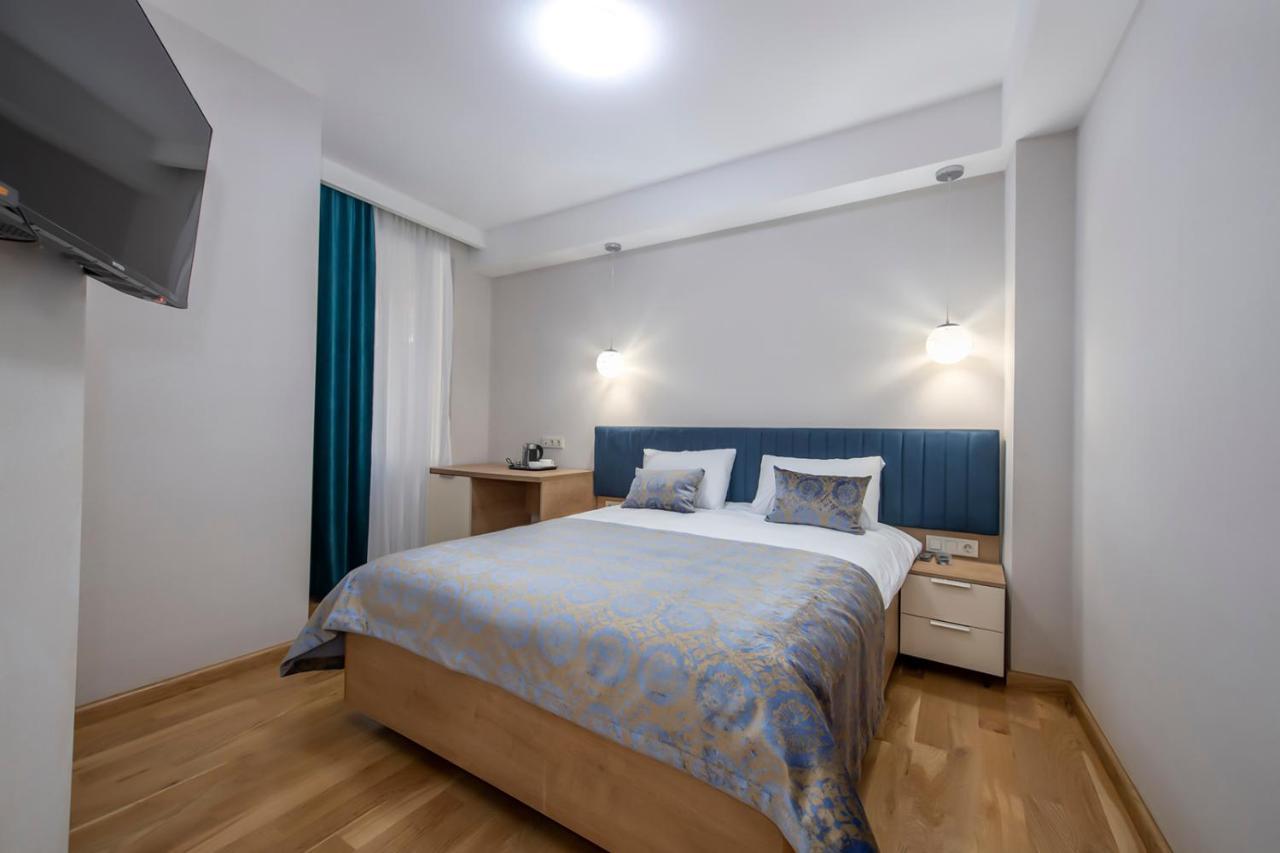 Hotel Solo Tbilisi Eksteriør bilde