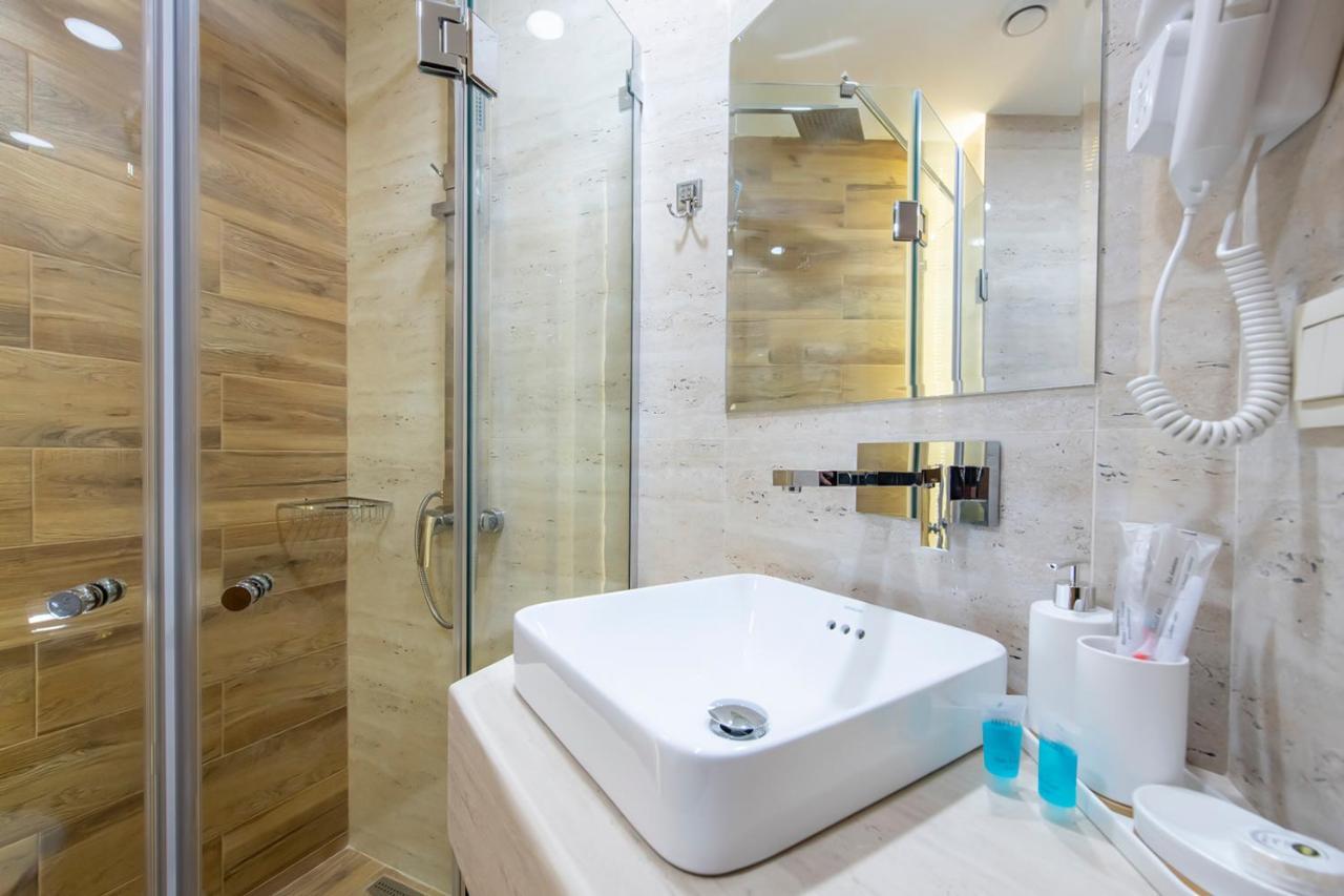 Hotel Solo Tbilisi Eksteriør bilde
